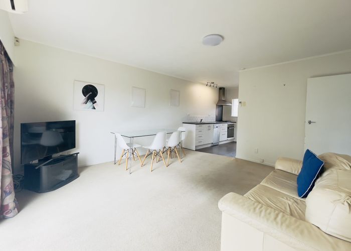  at 27/2 Ballarat Street, Ellerslie, Auckland City, Auckland