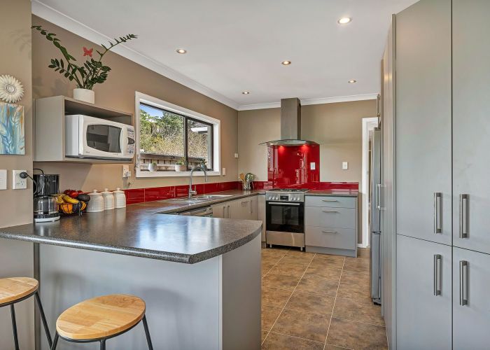  at 18 Hartland Place, Welbourn, New Plymouth, Taranaki