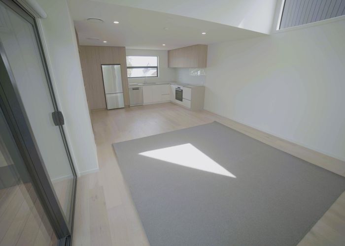  at 14 Lemington Road, Westmere, Auckland