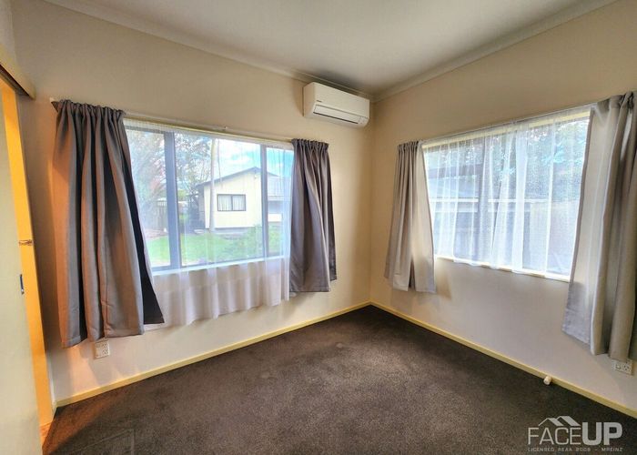  at 113a Marina View Drive, West Harbour, Waitakere City, Auckland