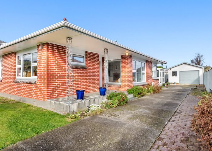  at 18 Holyoake Crescent, Avalon, Lower Hutt