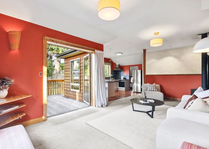  at 8 Drake Place, Lake Hāwea