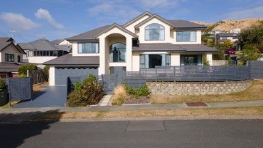  at 7 Amesbury Drive, Churton Park, Wellington