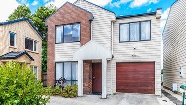  at 35 Masons Road, Oteha, Auckland