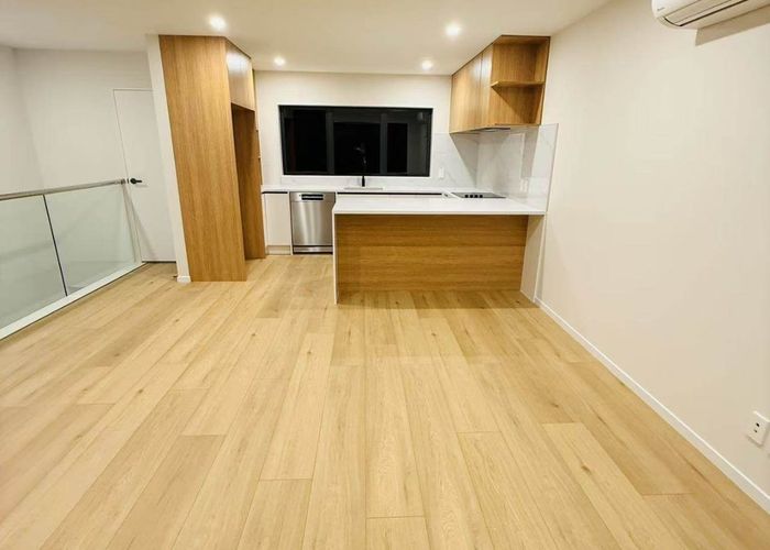  at 5/1026 New North Road, Mount Albert, Auckland City, Auckland