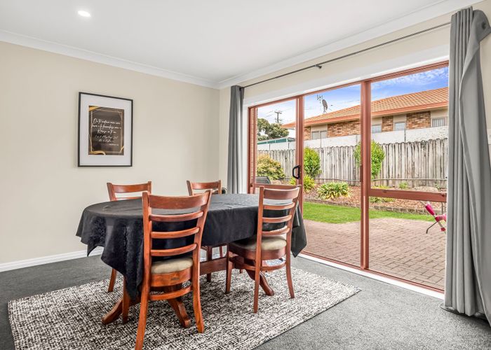  at 24 San Domingo Rise, Henderson, Waitakere City, Auckland