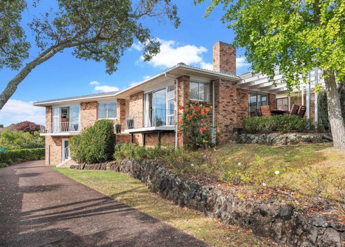  at 9 Reydon Place, Cockle Bay, Auckland