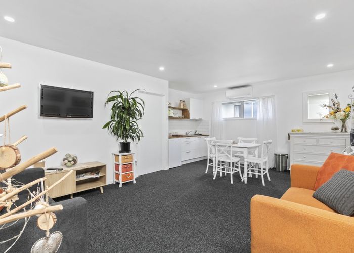  at 27 Bayvista Close, Welcome Bay, Tauranga
