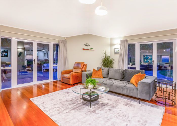  at 29 Gordon Road, Plimmerton, Porirua