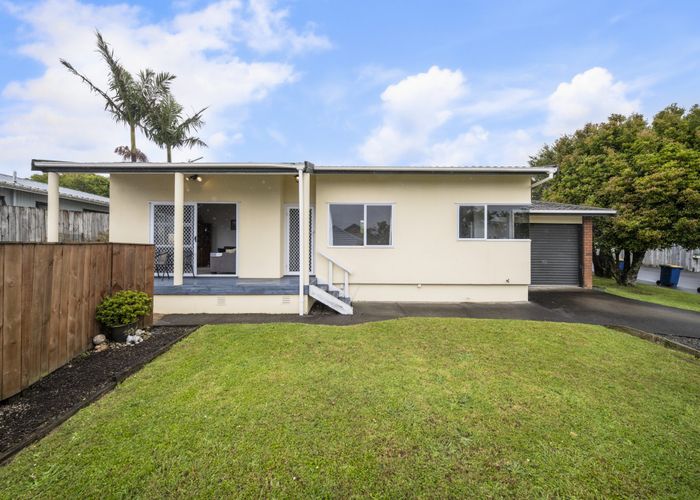  at 2 Davern Lane, New Lynn, Waitakere City, Auckland