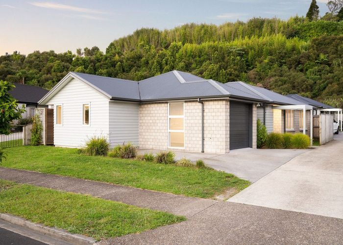  at 75b Pakanga Grove, Pyes Pa, Tauranga, Bay Of Plenty