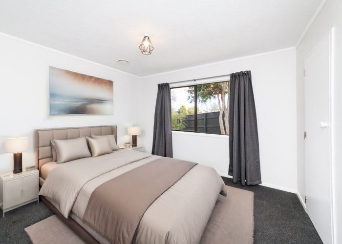  at 27 McLeavey Drive, Kelvin Grove, Palmerston North