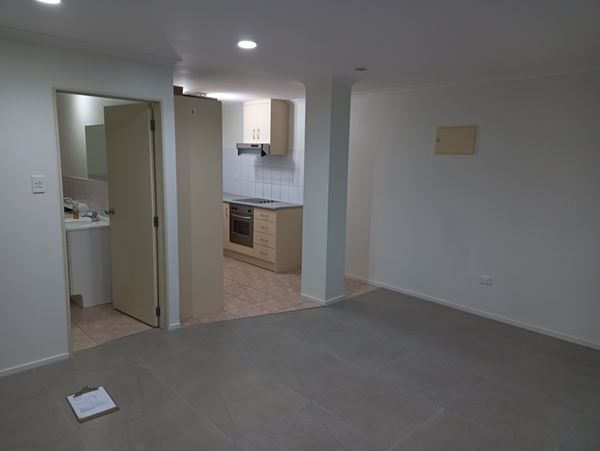  at De Havilland Dr, Goodwood Heights, Manukau City, Auckland