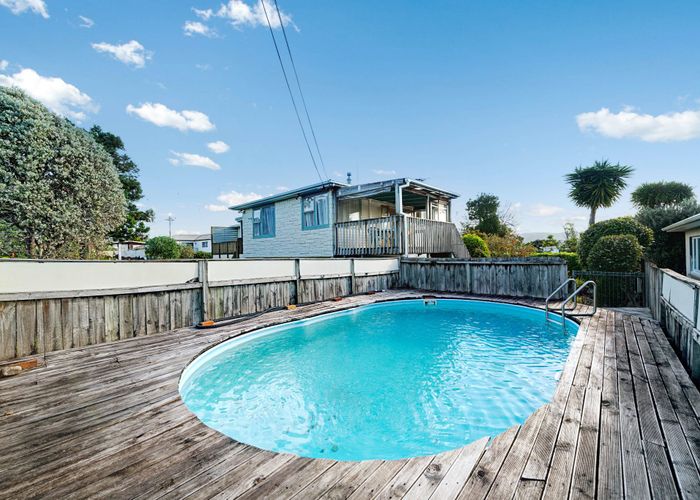  at 18 Lavelle Road, Henderson, Waitakere City, Auckland