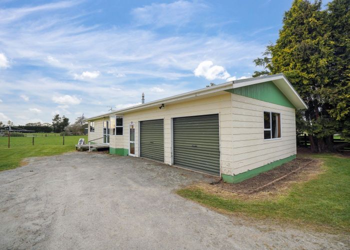  at 229 Pomona Road East, Makarewa, Invercargill