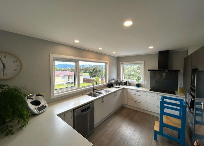  at 4 Latitude Close, Whitby, Porirua