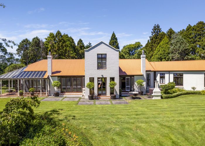  at 221 Awai Road, Tarurutangi, New Plymouth