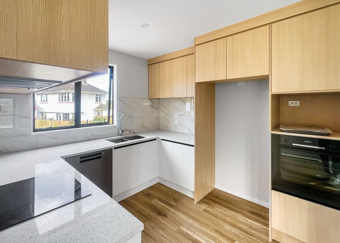  at 16C Roseman Avenue, Mount Roskill, Auckland City, Auckland