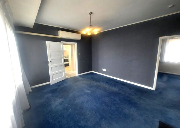  at 2 Savage Crescent, Upper Hutt, Upper Hutt, Wellington