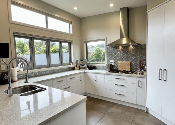  at 32 Matua Road, Otatara