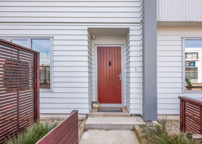 at 1/87 Victoria Street, Alicetown, Lower Hutt