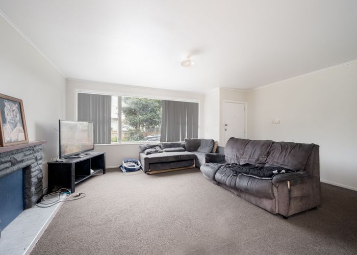  at 34 Tairere Crescent, Rosehill, Papakura