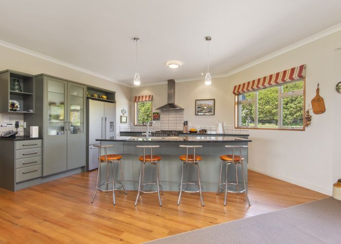  at 9 Orakei Road, Kelvin Grove, Palmerston North