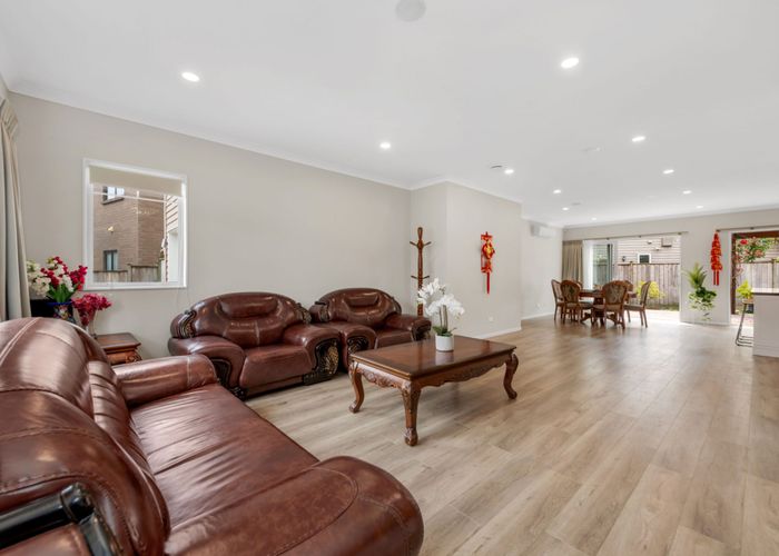  at 5 Creggan Crescent, Flat Bush, Auckland