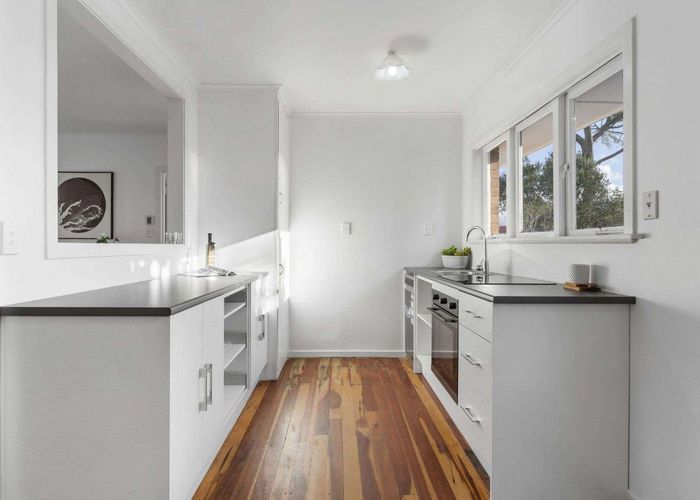  at 5 Middlesex Road, Waterview, Auckland City, Auckland