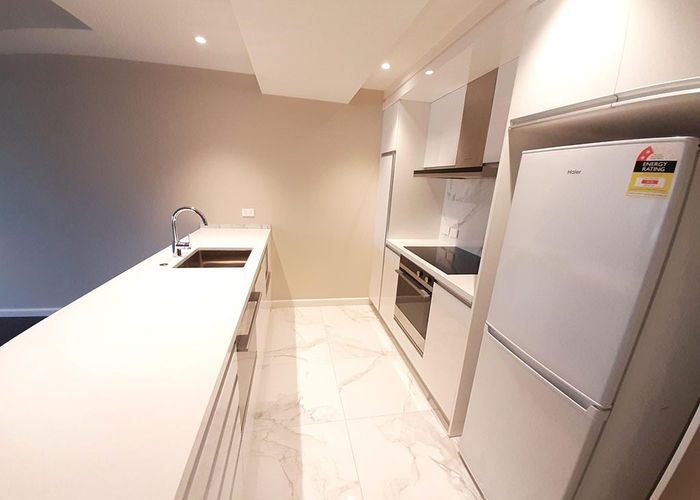  at 1016/39 Beach Road, City Centre, Auckland City, Auckland