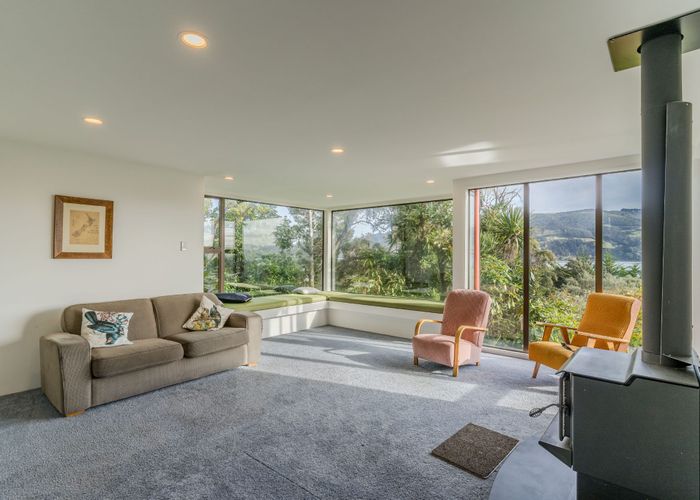  at 3 Howard Street, Macandrew Bay, Dunedin, Otago