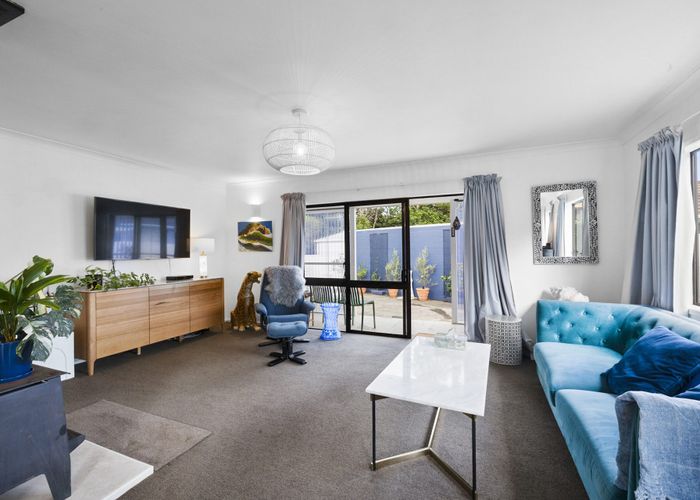  at 17 Kipling Drive, Whalers Gate, New Plymouth, Taranaki