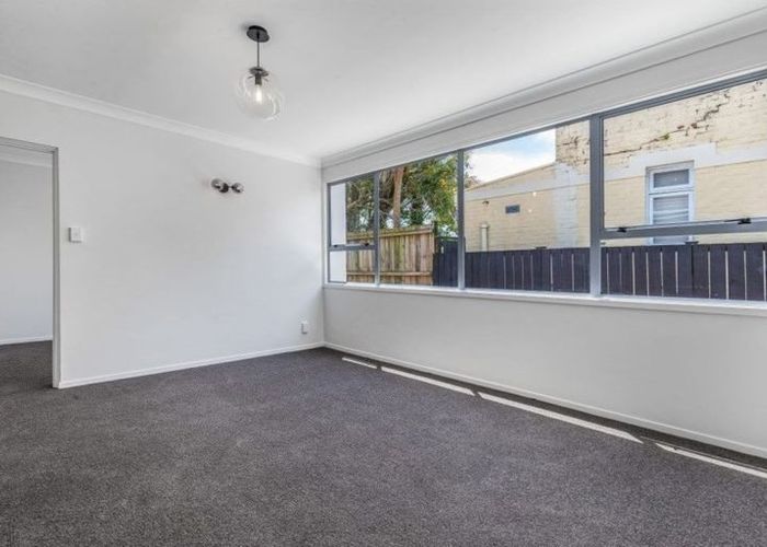  at 1/8 Eldon Road, Balmoral, Auckland