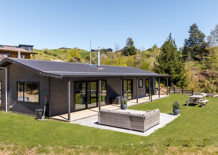  at 25 Pineview Way, Motueka