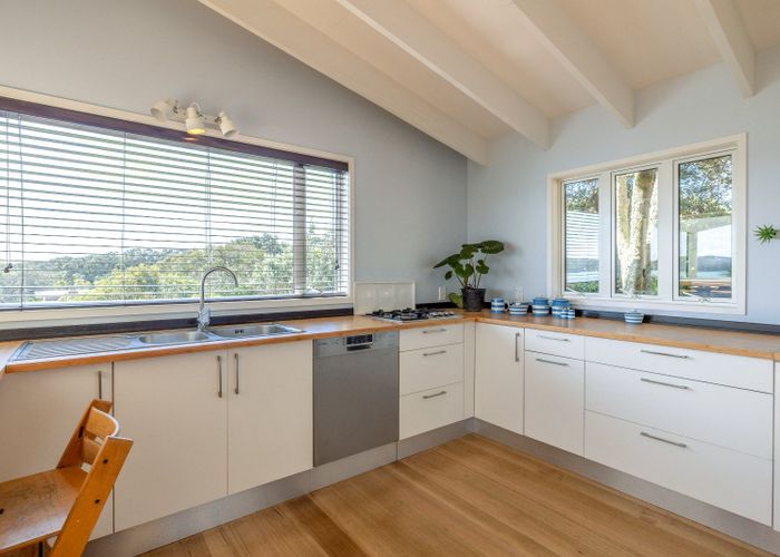  at 63 Kennedy Point Road, Surfdale, Waiheke Island, Auckland