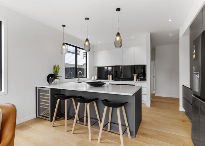  at 17 Carnarvon Avenue, Glendowie, Auckland