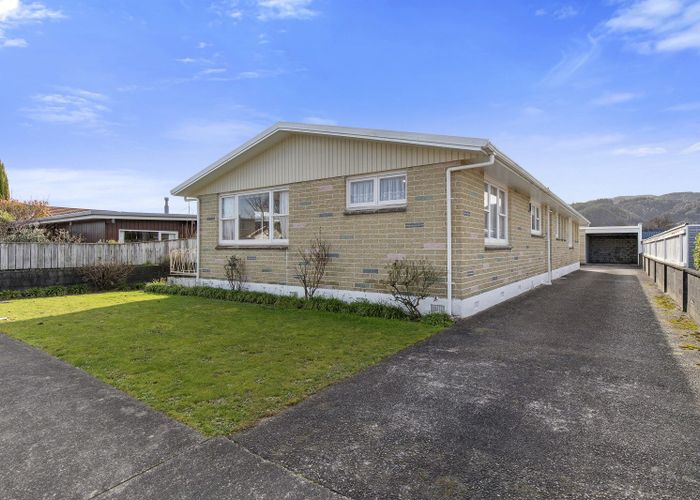  at 15 Joseph Grove, Elderslea, Upper Hutt, Wellington