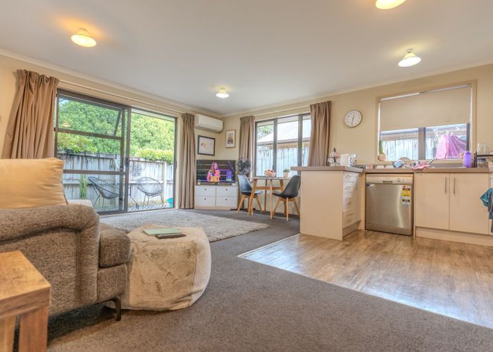  at 1/108 Old Farm Road, Hamilton East, Hamilton, Waikato