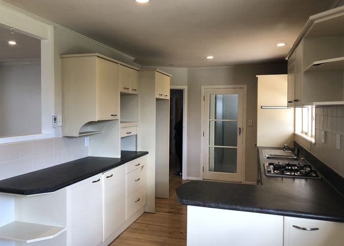  at 39 Mason Street, New Lynn, Waitakere City, Auckland