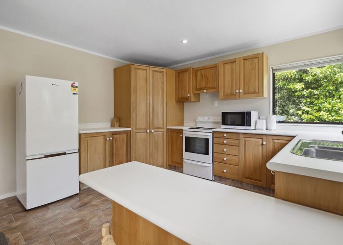  at 100 Stokes Valley Road, Stokes Valley, Lower Hutt