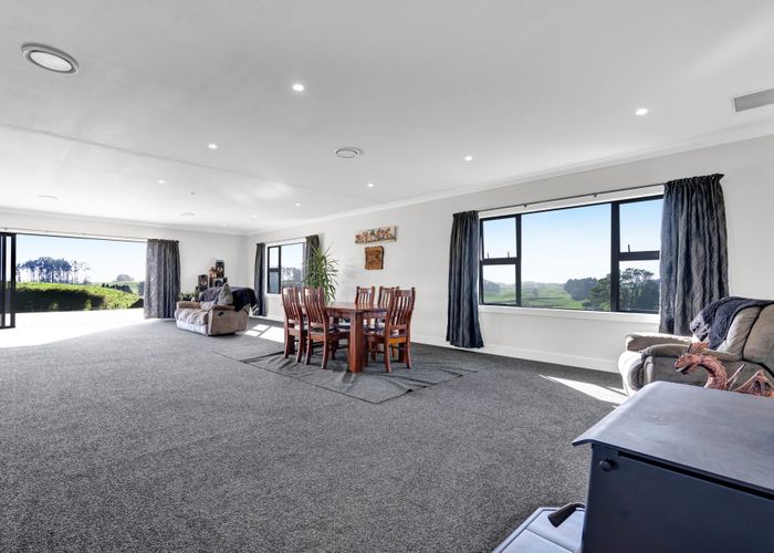  at 142 Kaimata South Road, Inglewood, New Plymouth, Taranaki