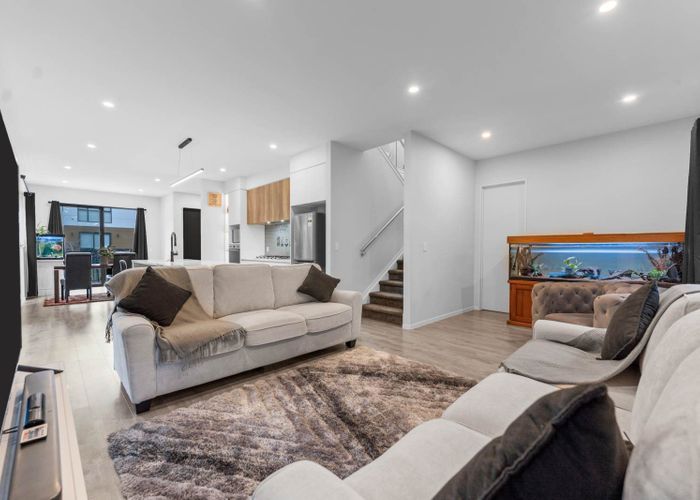  at 11 Pumau Place, Flat Bush, Manukau City, Auckland