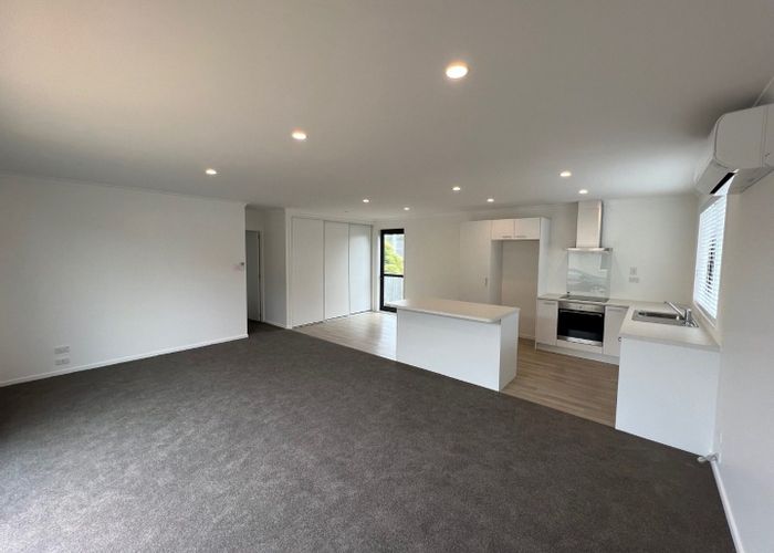  at 2/143 Bucklands Beach Road, Bucklands Beach, Manukau City, Auckland