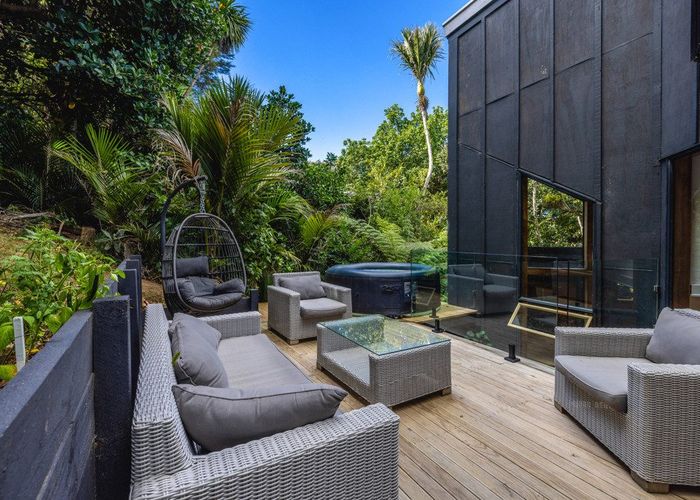  at 39 Wilma Road, Ostend, Waiheke Island, Auckland