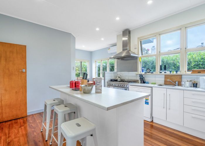 at 64 Margaret Street, Glengarry, Invercargill