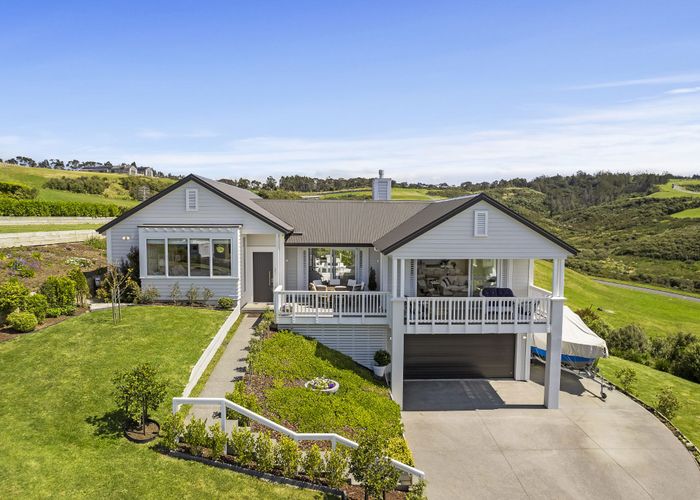  at 98 Ahumoana Road, Albany