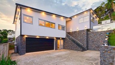  at 32 Adam Sunde Place, Glen Eden, Auckland