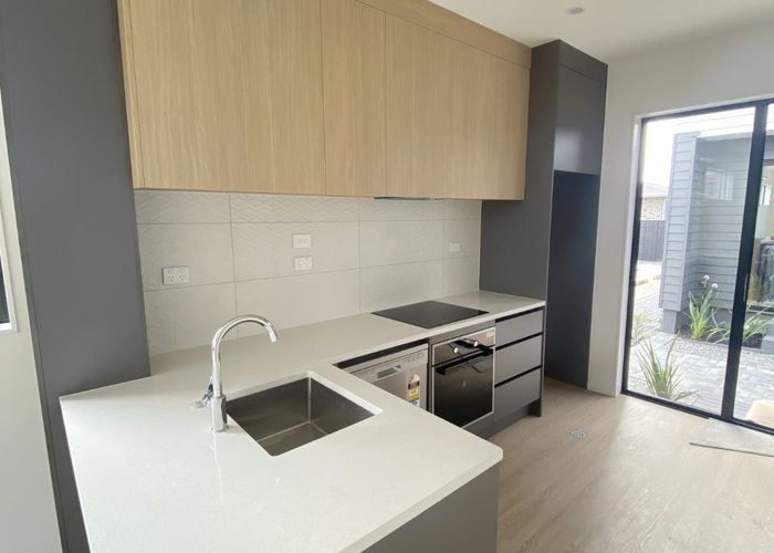  at 11/1-3 Cape Road, Mangere, Manukau City, Auckland