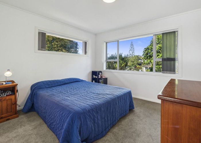  at 2/12 Pamela Place, New Lynn, Waitakere City, Auckland