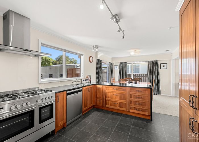  at 71 Holdsworth Avenue, Trentham, Upper Hutt, Wellington
